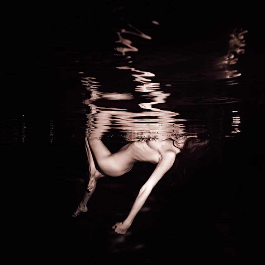 underwater nudes