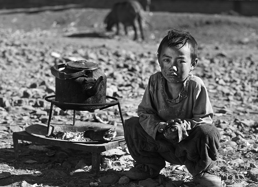 The Children  of Dalian  Mountains  China
