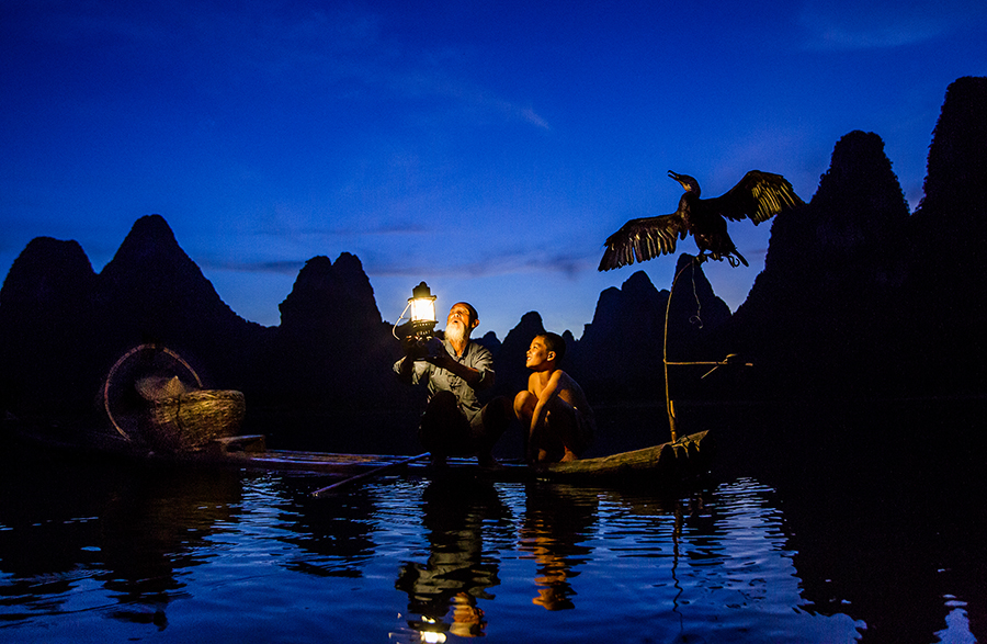 The Yin-Bou fishermen