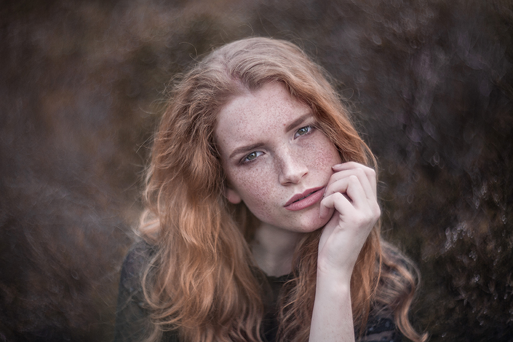 Portrait of Eline