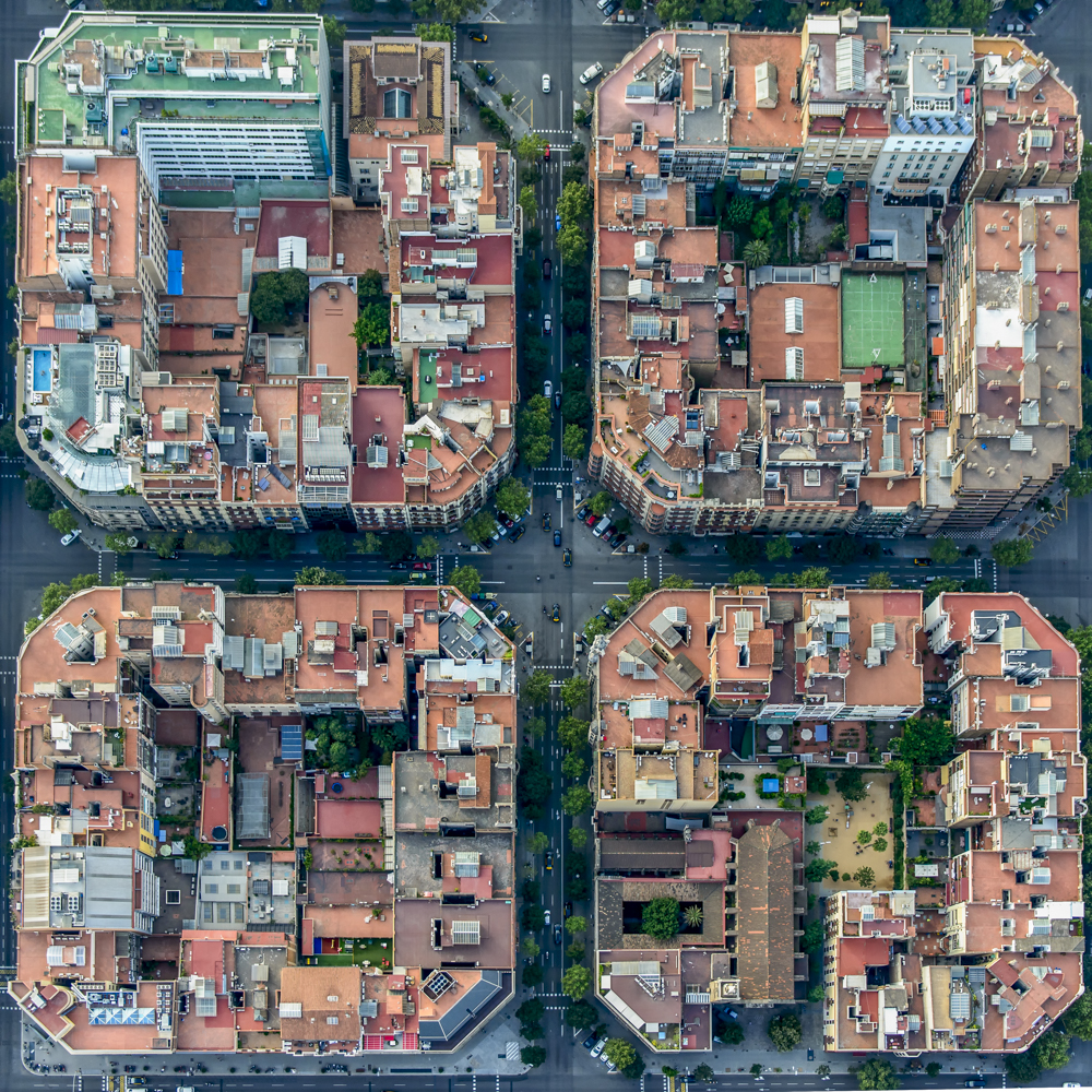 Life from Above - The Streets of Barcelona