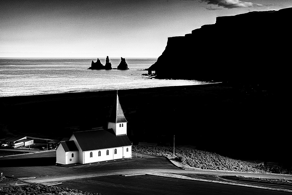 ICELAND CHURCHES