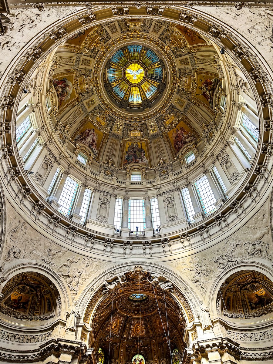 Architecture of the Heavens