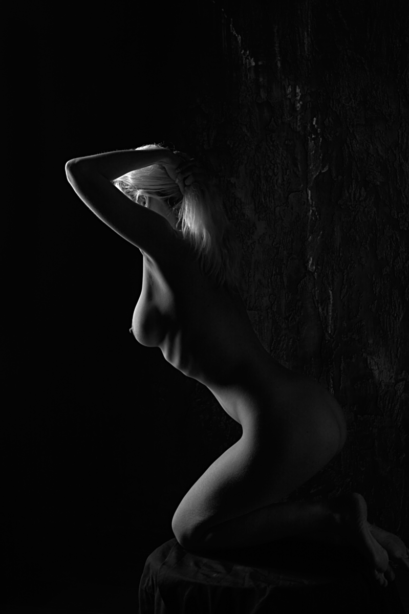 Between Breath and Shadow