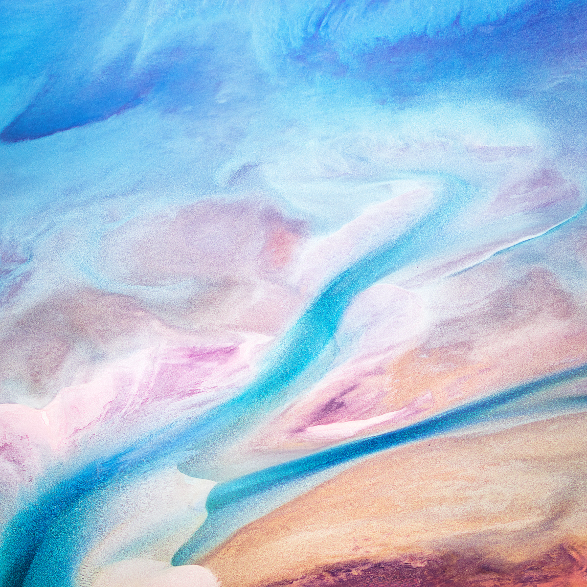 Shifting Light, Shallow Water