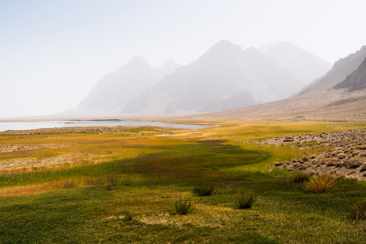 Hazy Rangkul