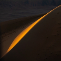 Light kissing the dune